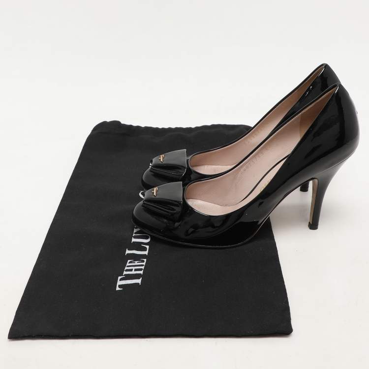 Pre Owned Salvatore Ferragamo Black Patent Leather Pumps Size 37