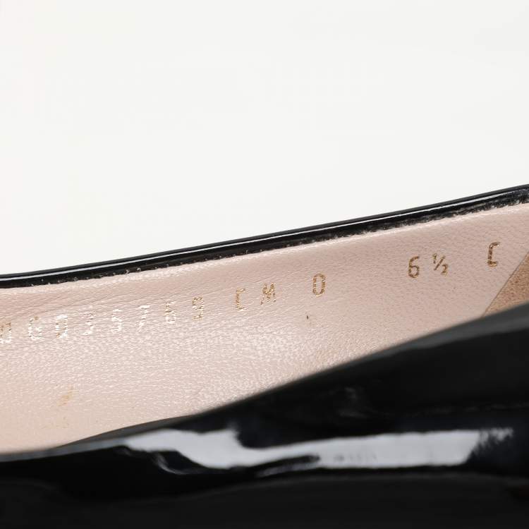 Pre Owned Salvatore Ferragamo Black Patent Leather Pumps Size 37