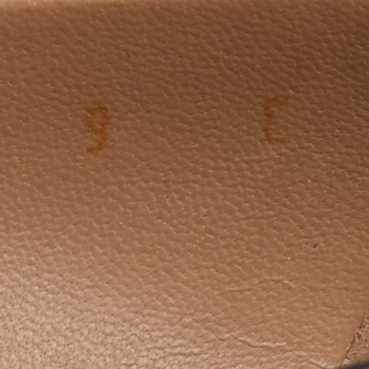 Pre Owned Salvatore Ferragamo Black Leather Vara Bow Block Heel Pumps Size 39.5