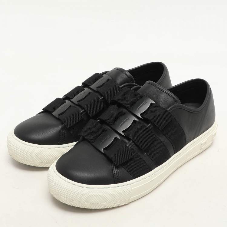 Pre Owned Salvatore Ferragamo Black Leather Vara Bow Trio Slip On Sneakers Size 38.5