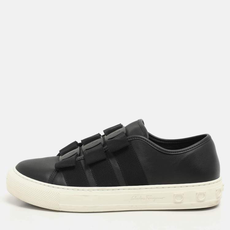 Pre Owned Salvatore Ferragamo Black Leather Vara Bow Trio Slip On Sneakers Size 38.5