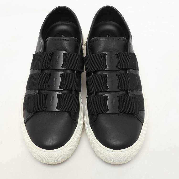 Pre Owned Salvatore Ferragamo Black Leather Vara Bow Trio Slip On Sneakers Size 38.5