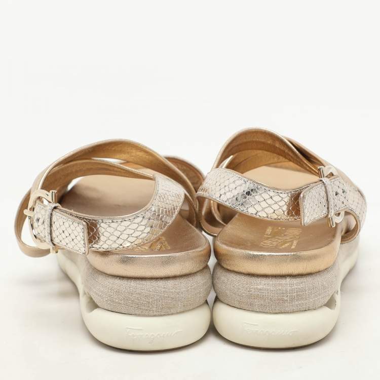Pre Owned Salvatore Ferragamo Beige/Gold Canvas and Leather Gancini Platform Sandals Size 39