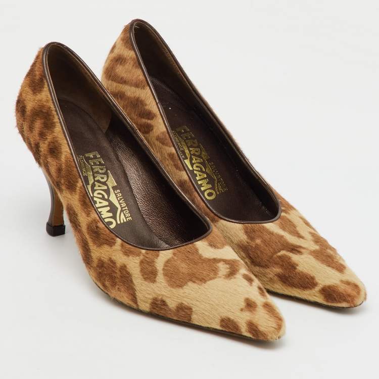 Pre Owned Salvatore Ferragamo Beige/Brown Animal Print Calf Hair Pumps Size 37.5