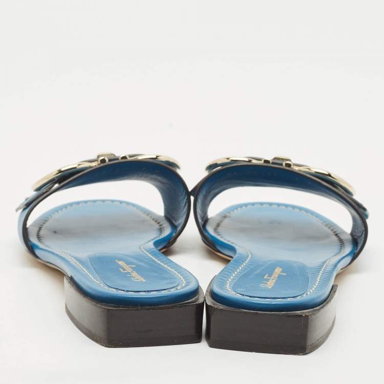 Pre Owned Salvatore Ferragamo Blue Leather Gancini Flat Slides Size 39.5