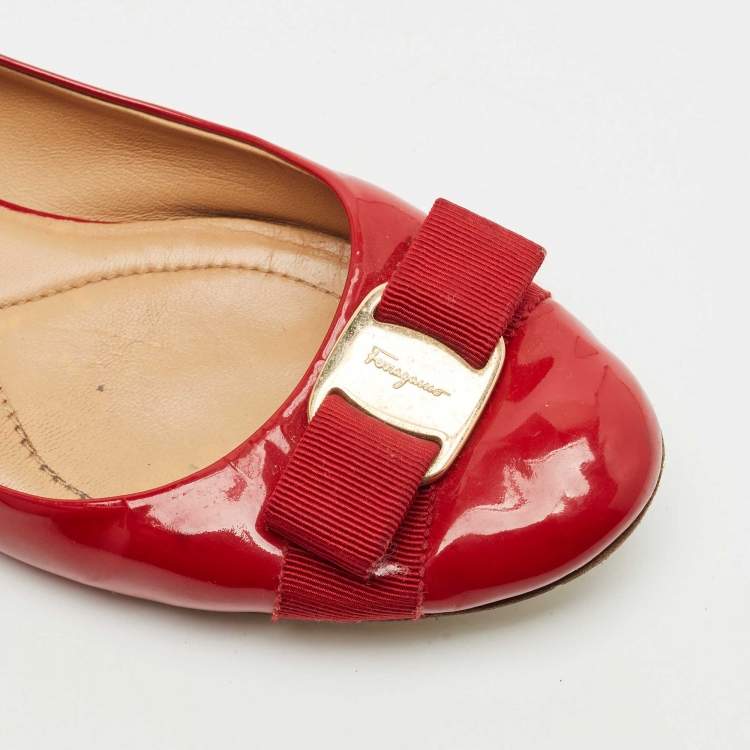 Pre Owned Salvatore Ferragamo Red Patent Leather Varina Bow Ballet Flats Size 39