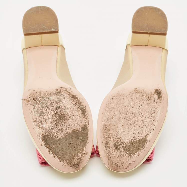 Pre Owned Salvatore Ferragamo Cream Mesh and Patent Leather Elinda Block Heel Pumps Size 37