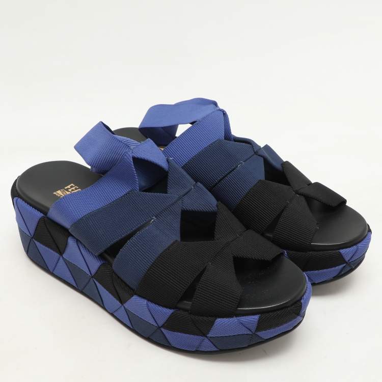 Pre Owned Salvatore Ferragamo Blue/Black Colorblock Stretch Fabric Wedge Platform Sandals Size 39