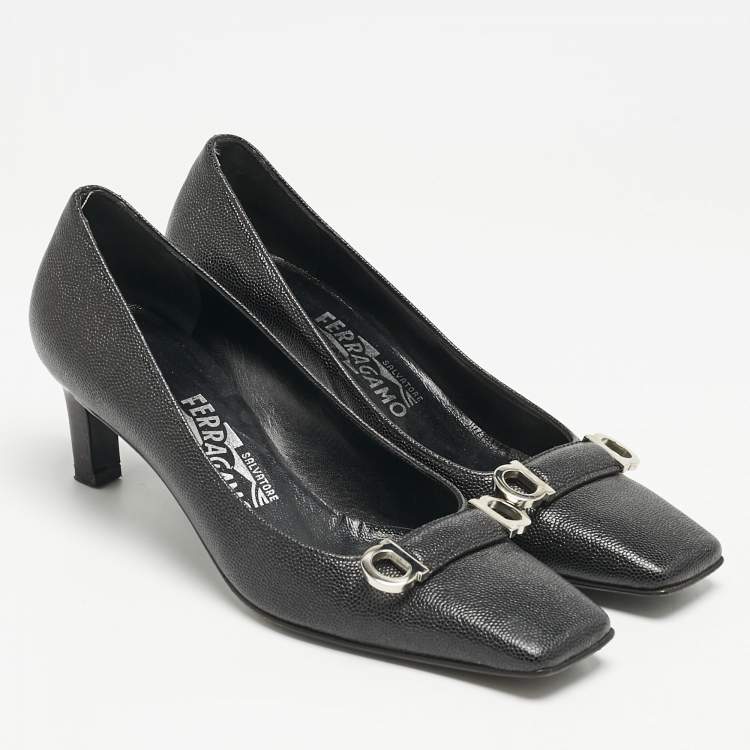 Pre Owned Salvatore Ferragamo Black Leather  Square Toe Pumps Size 37