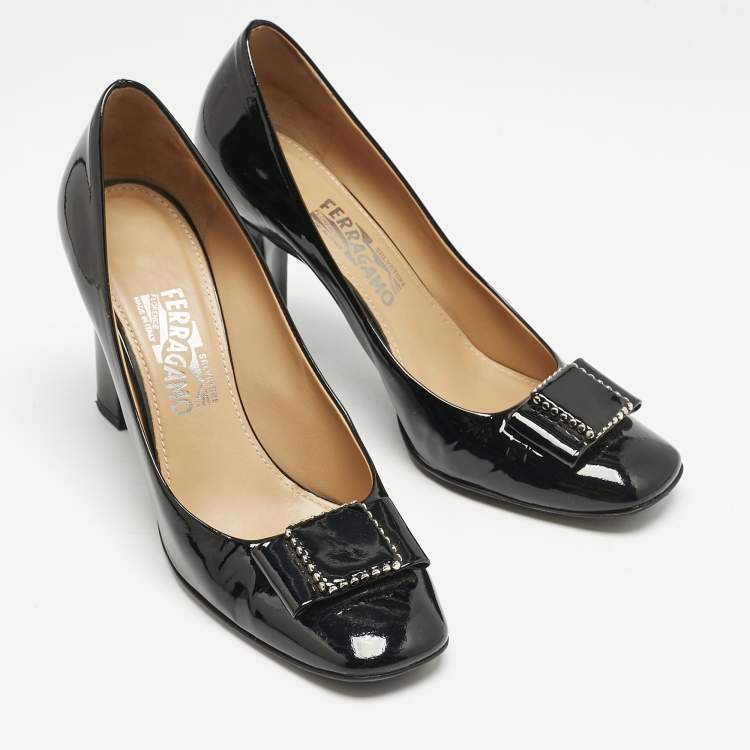 Pre Owned Salvatore Ferragamo Black Patent Leather Selia Pumps Size 40