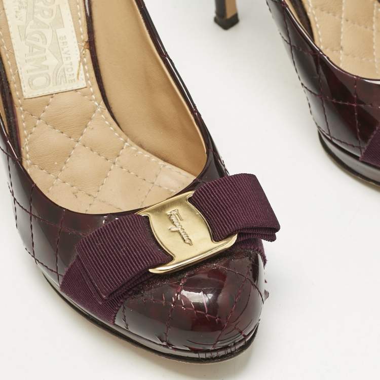 Pre Owned Salvatore Ferragamo Burgundy Quilted Patent Leather Vara Bow Pumps Size 36.5
