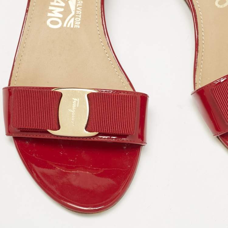 Pre Owned Salvatore Ferragamo Red Patent Leather Vara Bow Ankle Strap Sandals Size 36