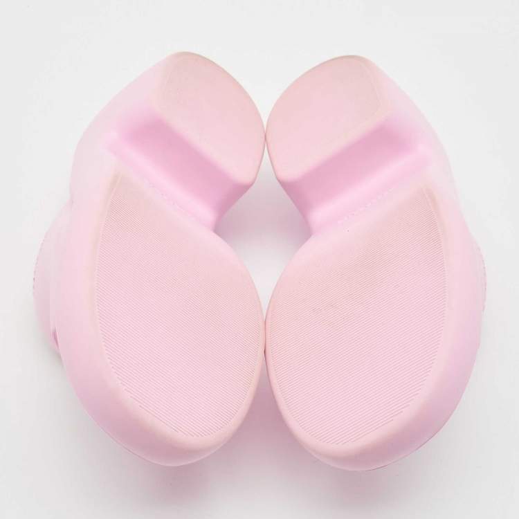Pre Owned Salvatore Ferragamo Lilac Rubber Deva Slide Sandals Size 38.5