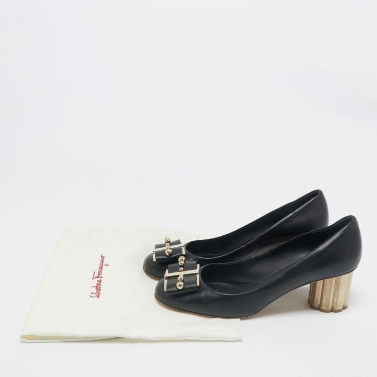 Pre Owned Salvatore Ferragamo Black Leather  Vara Bow Studded Block Heel Pumps Size 40.5