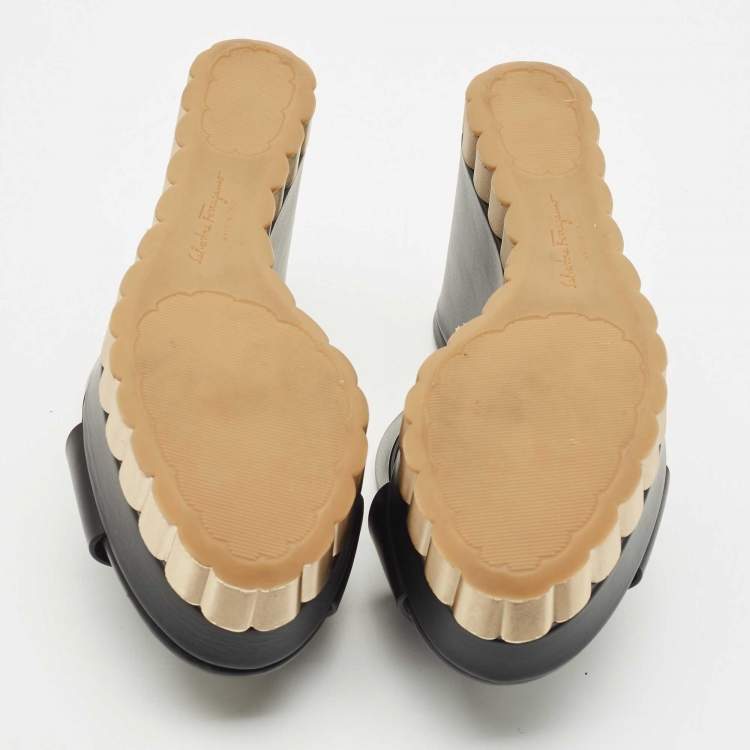 Pre Owned Salvatore Ferragamo Black Leather Nicosia Wedge Sandals Size 37
