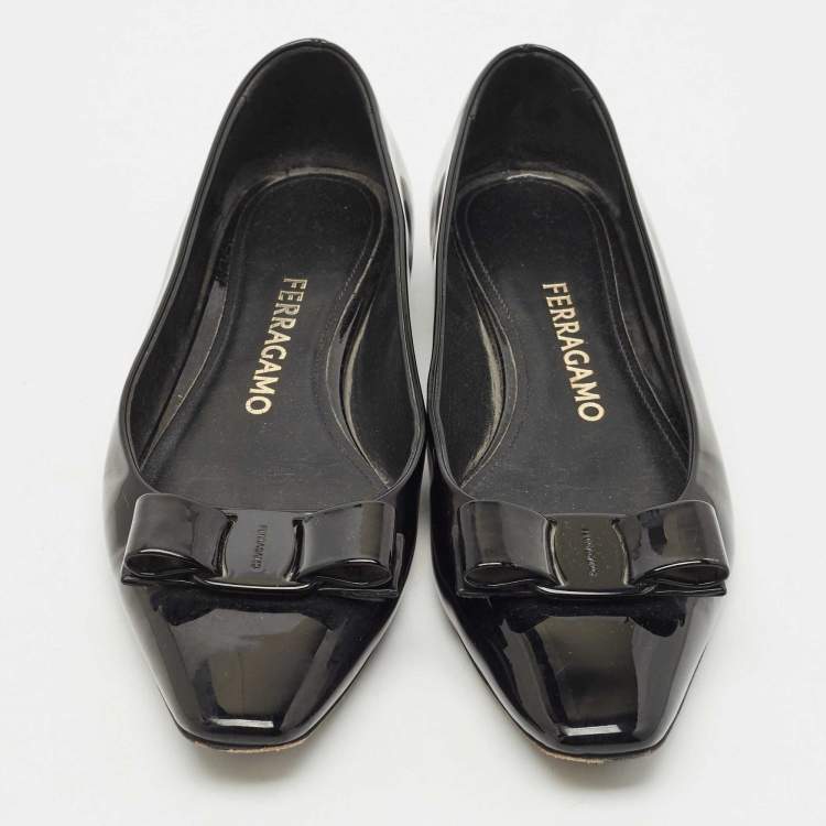 Pre Owned Salvatore Ferragamo Black Patent Leather Vara Bow Ballet Flats Size 37