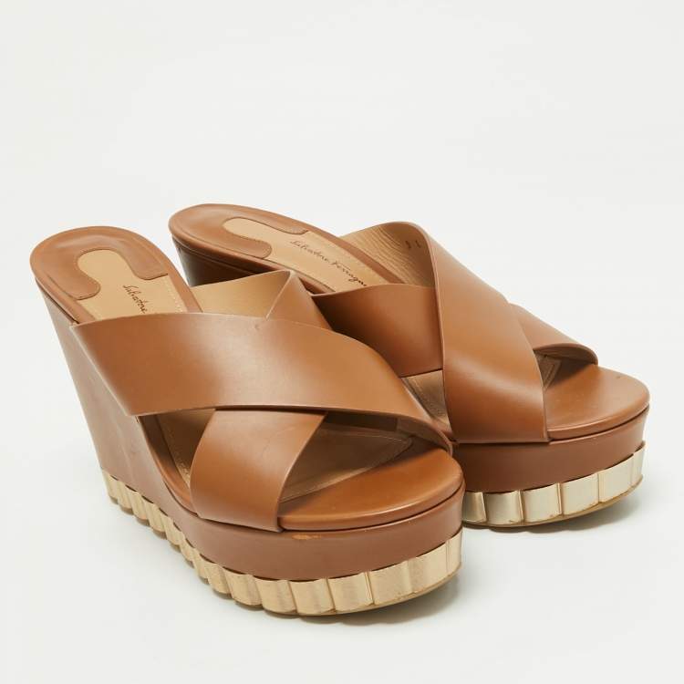 Pre Owned Salvatore Ferragamo Brown Leather Nicosia Wedge Sandals Size 39.5