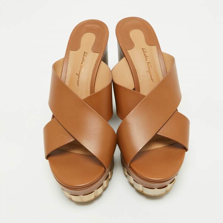 Pre Owned Salvatore Ferragamo Brown Leather Nicosia Wedge Sandals Size 39.5