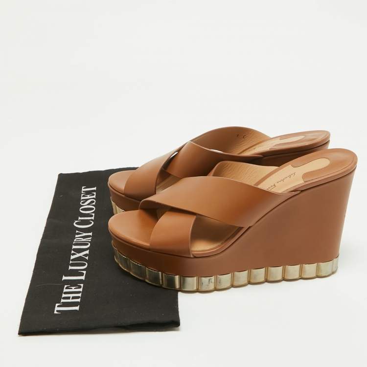 Pre Owned Salvatore Ferragamo Brown Leather Nicosia Wedge Sandals Size 39.5