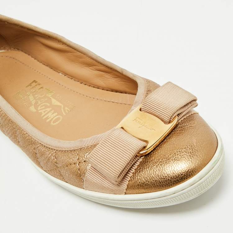 Pre Owned Salvatore Ferragamo Gold Quilted Leather Varina Ballet Flats Size 37.5