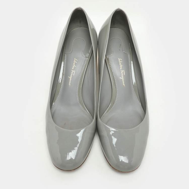 Pre Owned Salvatore Ferragamo Grey Patent Leather Lucca Block Heel Pumps Size 39.5
