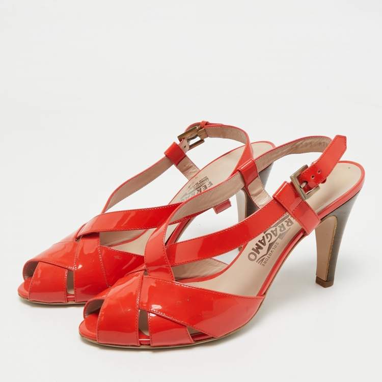 Pre Owned Salvatore Ferragamo Orange Patent Peep Toe Slingback Pumps Size 38.5