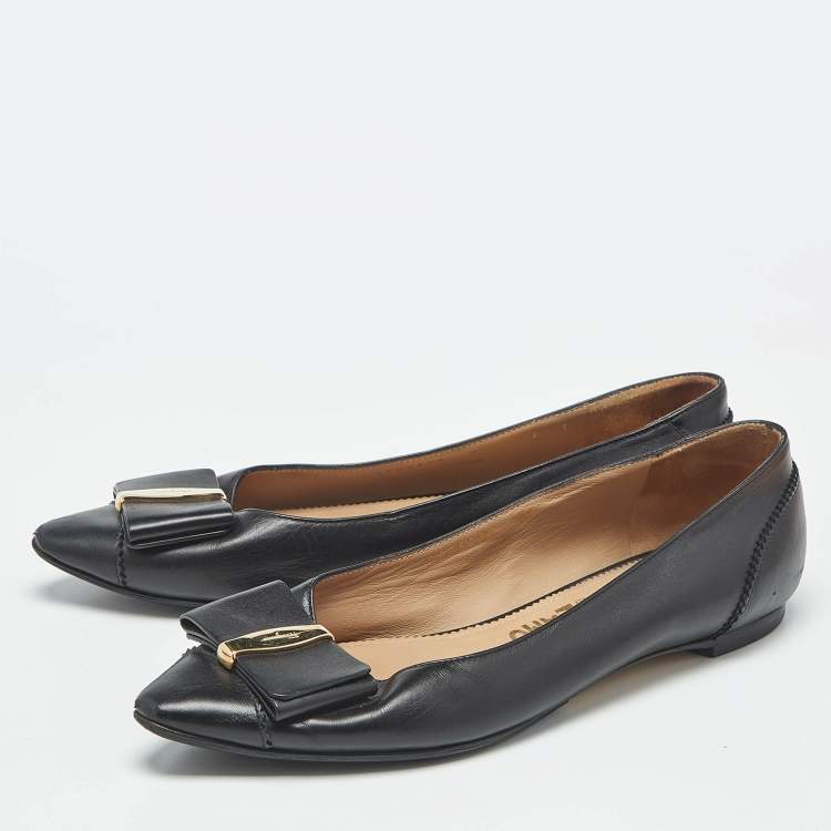 Pre Owned Salvatore Ferragamo Black Leather Vara Bow Ballet Flats Size 37.5