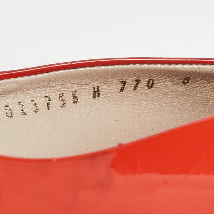 Pre Owned Salvatore Ferragamo Coral Orange Patent Leather Vara Bow Peep Toe Pumps Size 38.5