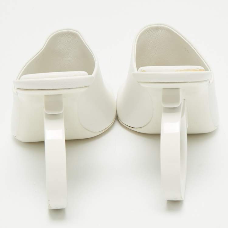 Pre Owned Salvatore Ferragamo White Leather Astro Slide Sandals Size 37