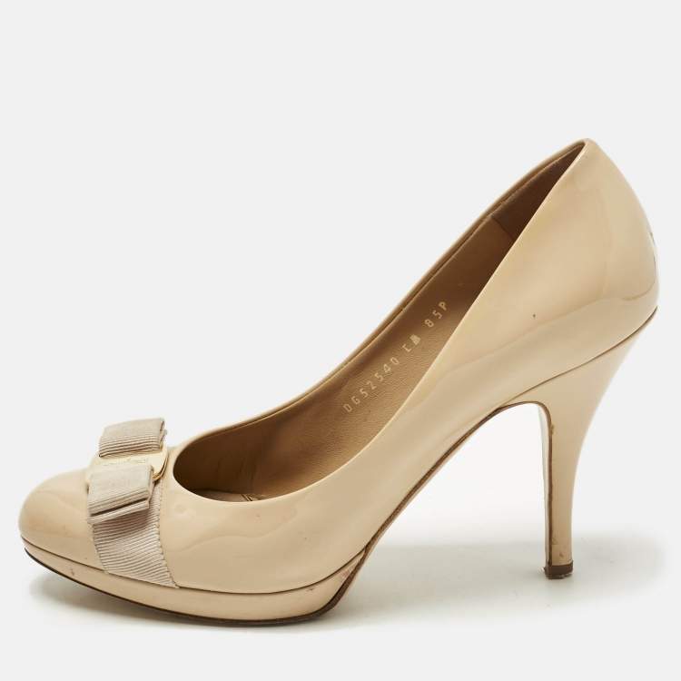 Pre Owned Salvatore Ferragamo Yellow Patent Leather Vara Bow Platform Pumps Size 38.5