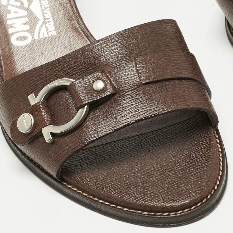 Pre Owned Salvatore Ferragamo Brown Leather Slide Sandals Size 36.5