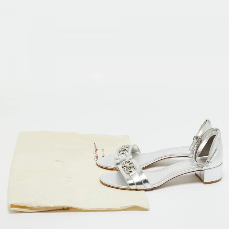 Pre Owned Salvatore Ferragamo Silver Leather Gancini Ankle Strap Sandals Size 40.5