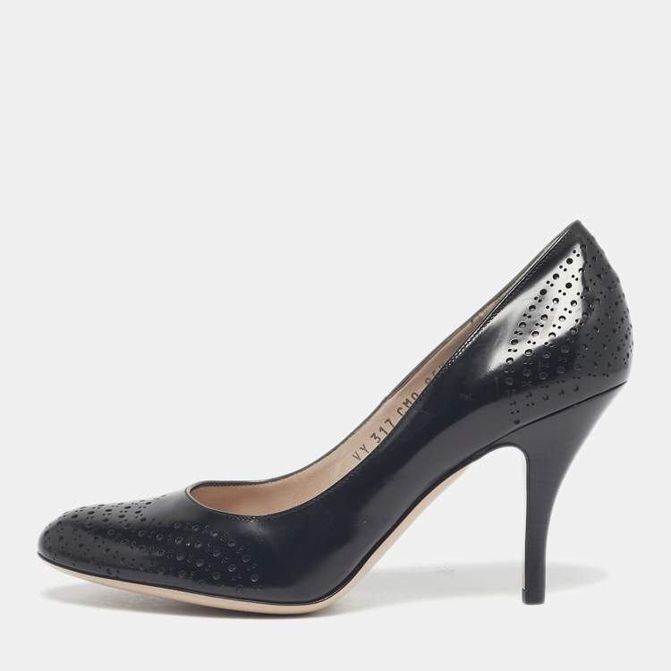 Pre Owned Salvatore Ferragamo Black Perforated Leather Round Toe Pumps Size 38.5