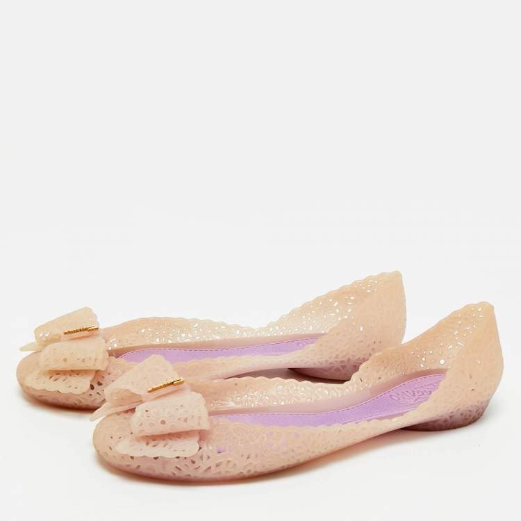 Pre Owned Salvatore Ferragamo Cream Jelly Nilly Bow Ballet Flats Size 36.5