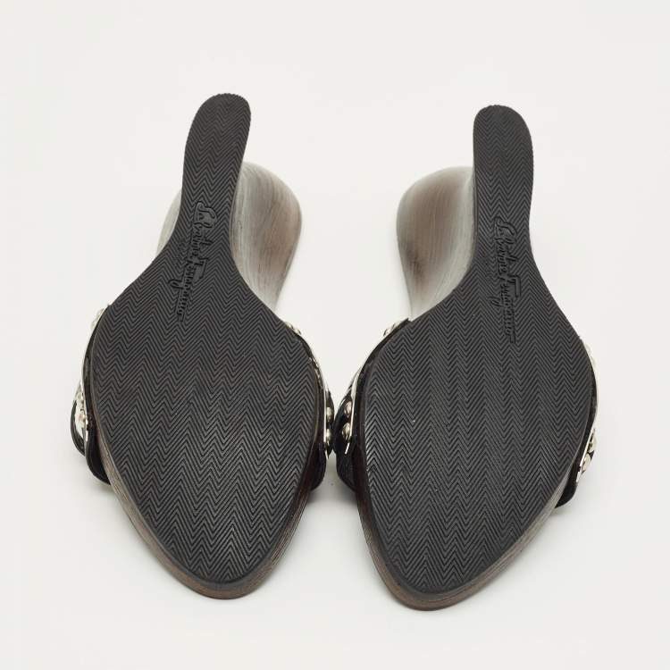 Pre Owned Salvatore Ferragamo Black Leather Wedge Sandals Size 38.5