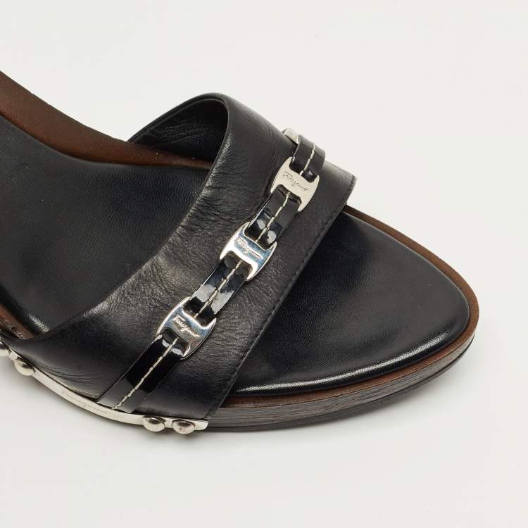 Pre Owned Salvatore Ferragamo Black Leather Wedge Sandals Size 38.5