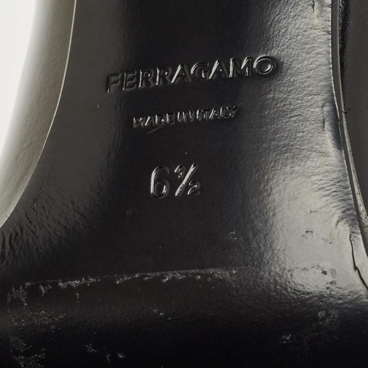 Pre Owned Salvatore Ferragamo Black Leather Anser Pumps Size 37