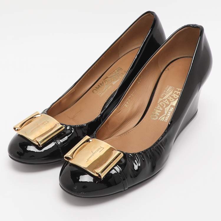 Pre Owned Salvatore Ferragamo Black Patent Leather Wedge Pumps Size 39.5