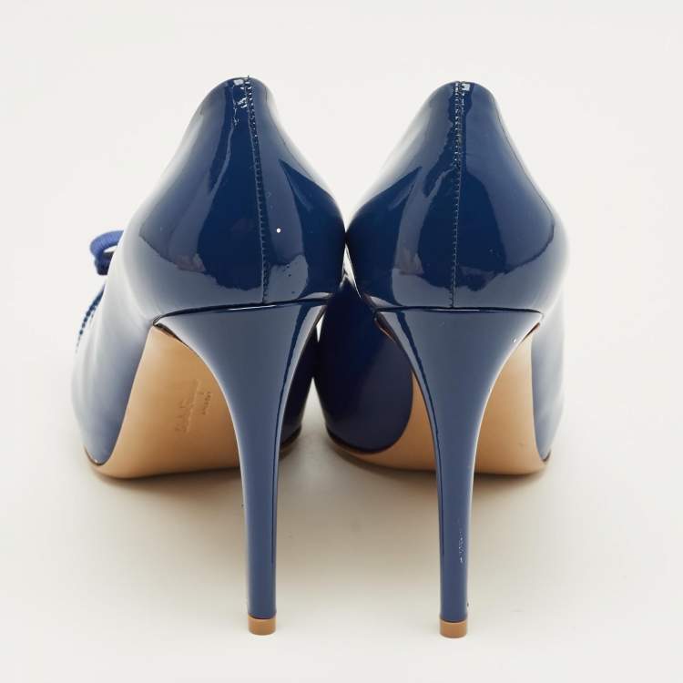 Pre Owned Salvatore Ferragamo Blue Patent Leather Vara Bow Pumps Size 39.5