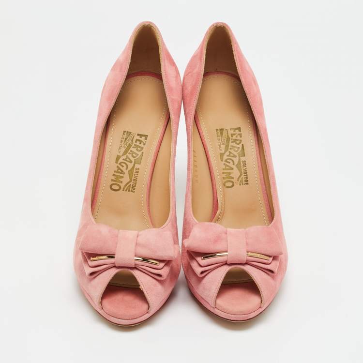 Pre Owned Salvatore Ferragamo Pink Suede Bow Peep Toe Pumps Size 39.5