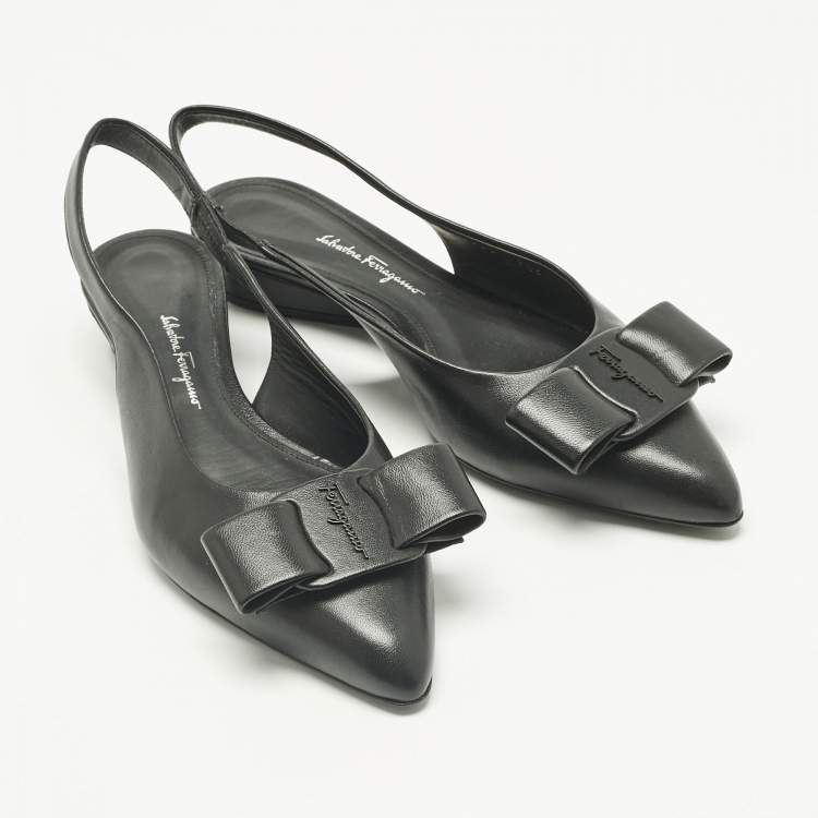 Pre Owned Salvatore Ferragamo Black Leather Viva Slingback Flats Size 38
