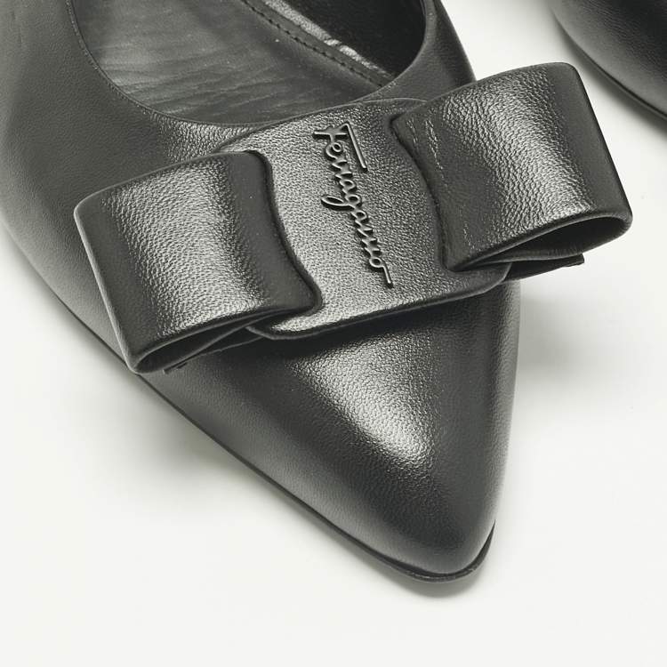 Pre Owned Salvatore Ferragamo Black Leather Viva Slingback Flats Size 38