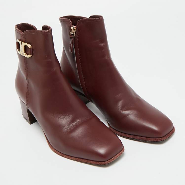Pre Owned Salvatore Ferragamo Gancini  Burgundy Leather Ankle Length Boots Size 36.5