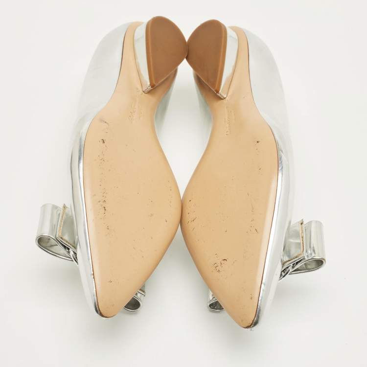 Pre Owned Salvatore Ferragamo Viva Bow Size 38 Silver Leather Pointed Toe  Pumps