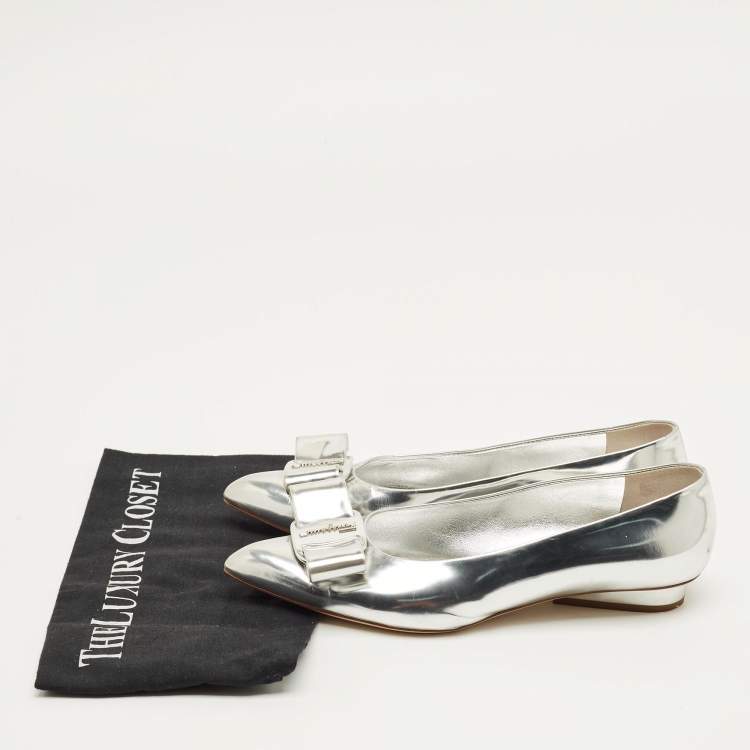 Pre Owned Salvatore Ferragamo Viva Bow Size 38 Silver Leather Pointed Toe  Pumps