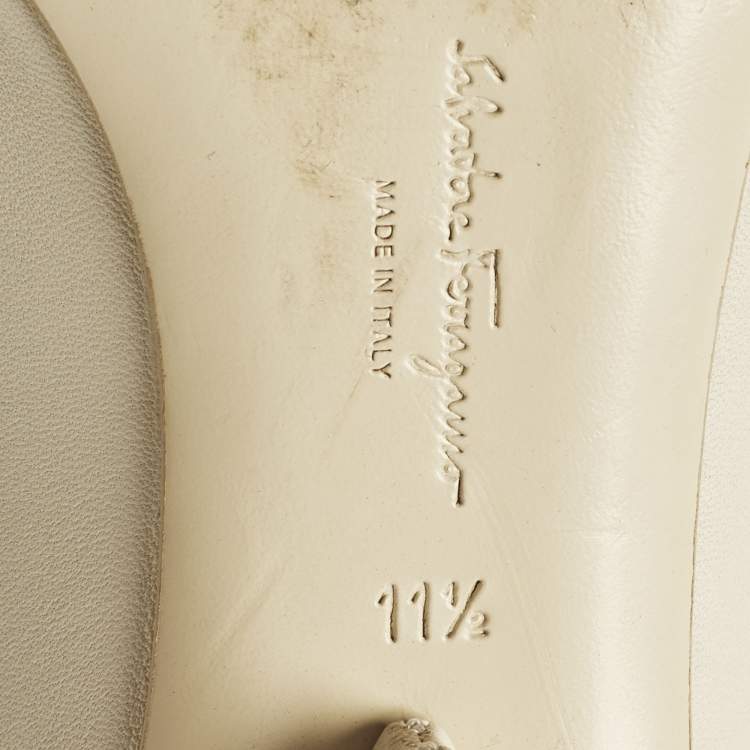 Pre Owned Salvatore Ferragamo Size 42 Ivory Leather Ballet Flats