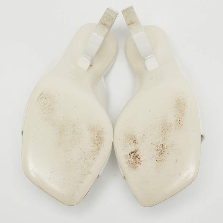 Pre Owned Salvatore Ferragamo Astro Size 39 White Leather Slide Sandals