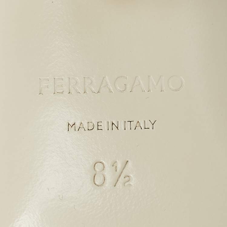 Pre Owned Salvatore Ferragamo Astro Size 39 White Leather Slide Sandals