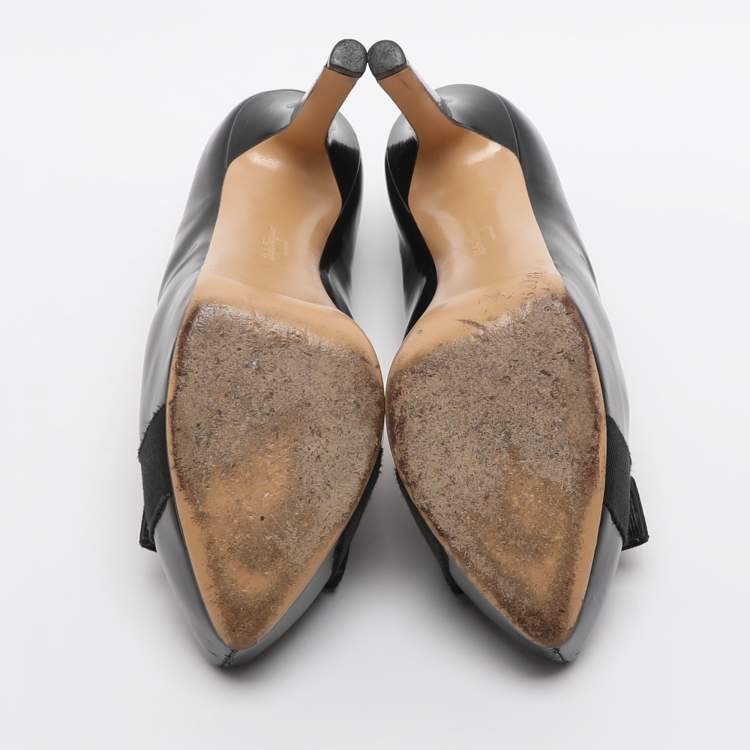 Pre Owned Salvatore Ferragamo Trilly Size 38.5 Black Patent Leather Platform Pumps