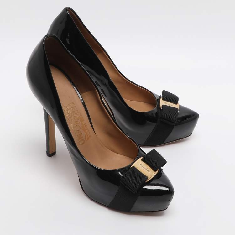 Pre Owned Salvatore Ferragamo Trilly Size 38.5 Black Patent Leather Platform Pumps